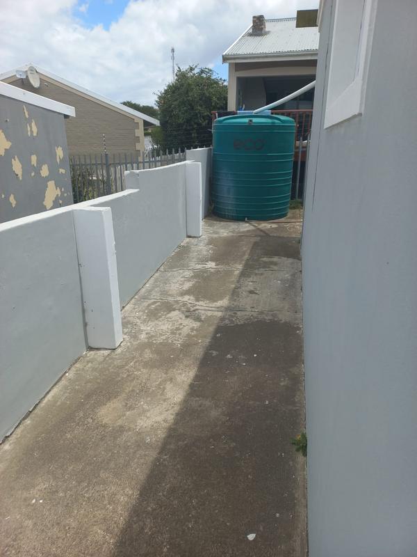 To Let 1 Bedroom Property for Rent in Oatlands Eastern Cape